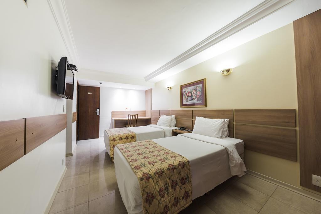 Hotel Phenicia Bittar